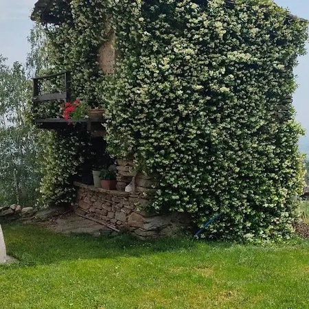 Le Faye Bed and Breakfast Envie